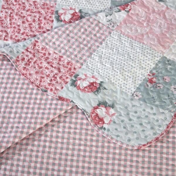 Luxury Floral Quilted Patchwork Embroidered Bedspread Comforter with Pillow Case