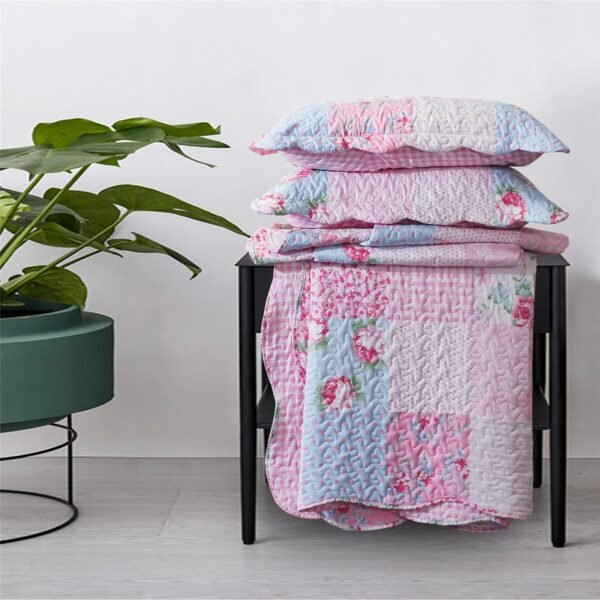 Luxury Floral Quilted Patchwork Embroidered Bedspread Comforter with Pillow Case