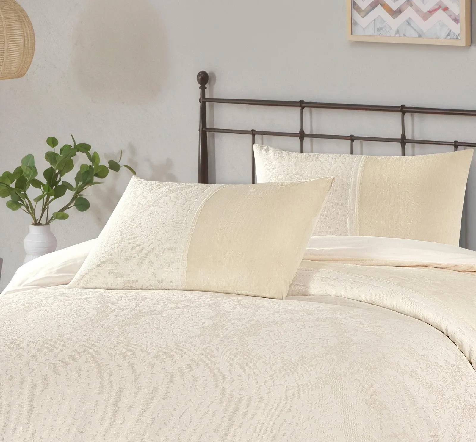 Charm Velvet Jacquard Lace Trim Detail Luxury Duvet Cover Set Beige Mink Silver Grey Rugstars UK