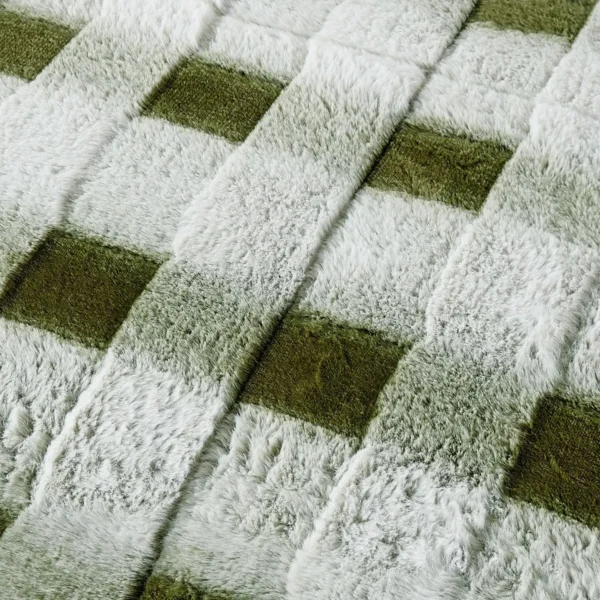 Green Buffalo Check Faux Fur Quilted Bedspread Set UK Ultra Soft Plush Pile Detail Rugstars UK
