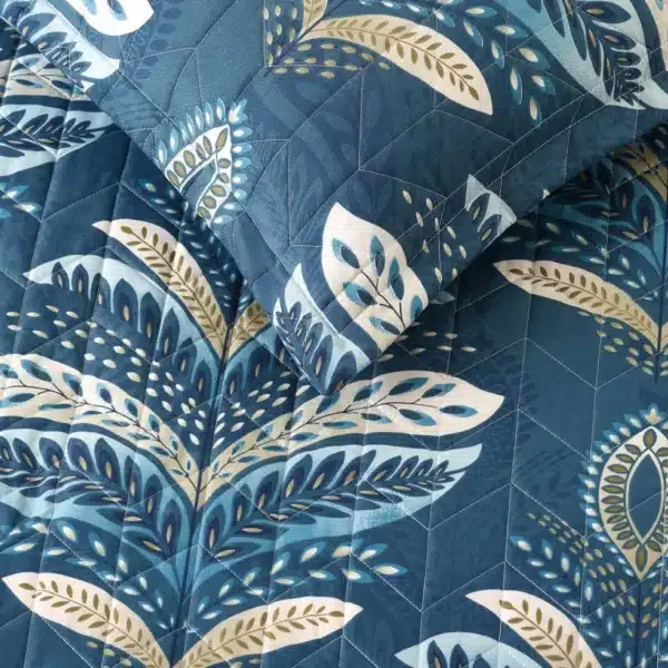 Jasmine Teal Patchwork Quilted Bedspread Set UK 3 Piece Floral Patchwork Comforter Rugstars UK 2