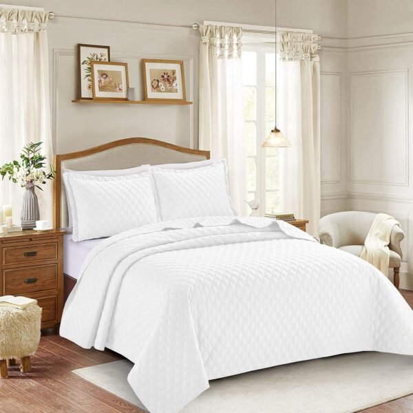 White 3 Piece Inspiration Quilted Bedspread Set UK Soft Quilted Comforter Pillow Shams Rugstars UK