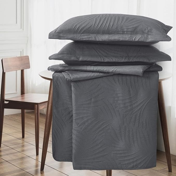 Tropical Leaf Quilted Bedspread Set - Image 7