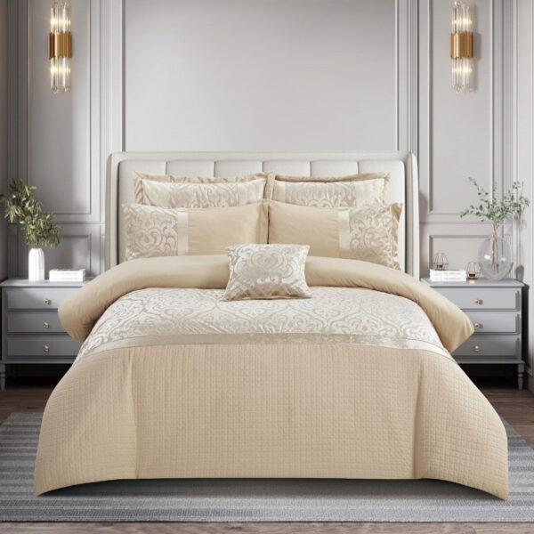 Beige Infinity jacquard duvet cover with soft velvet damask finish