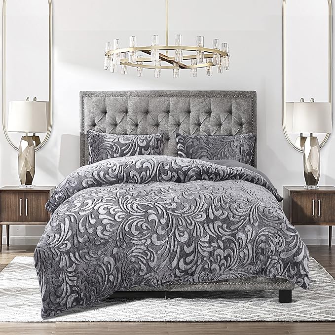 Grey pressed velvet teddy fleece duvet cover set with matching pillowcases