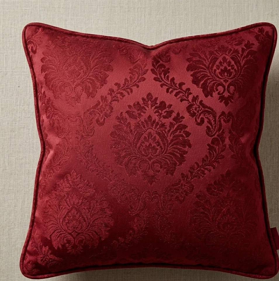 Burgundy Las Vegas jacquard cushion cover