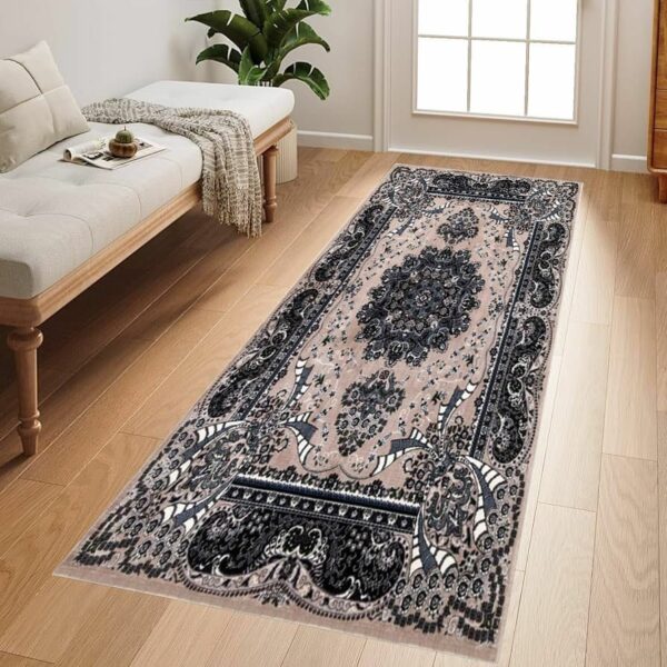 Beige Rada Traditional Runner Rug detail view 1 Rugstars UK