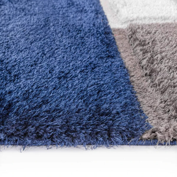 Blue Zonic Patchwork Shaggy Rug detail view 5 Rugstars UK