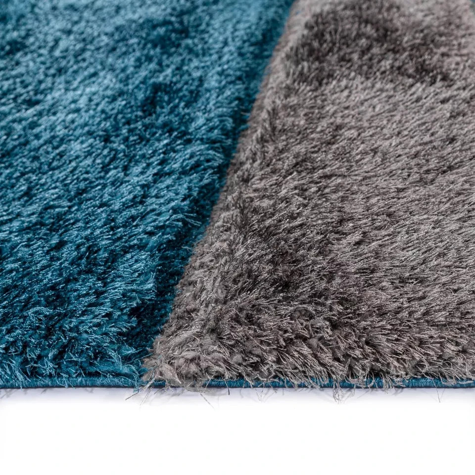 Emerald Zonic Patchwork Shaggy Rug detail view 2 Rugstars UK