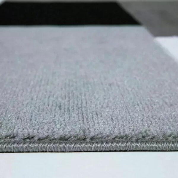 Close up of Grey Kilas Geometric Rug carved pile Rugstars UK