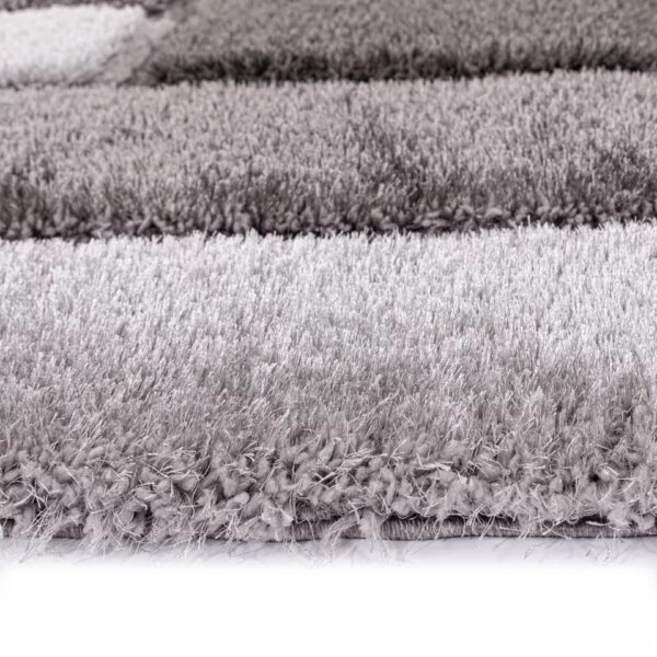 Grey Zonic Patchwork Shaggy Rug detail view 5 Rugstars UK
