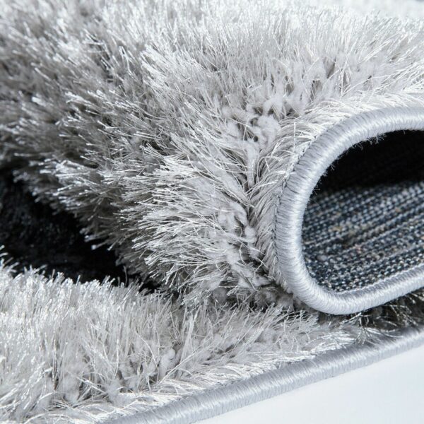 Silver Grey Pona Pebble Shaggy Rug detail view 3 Rugstars UK