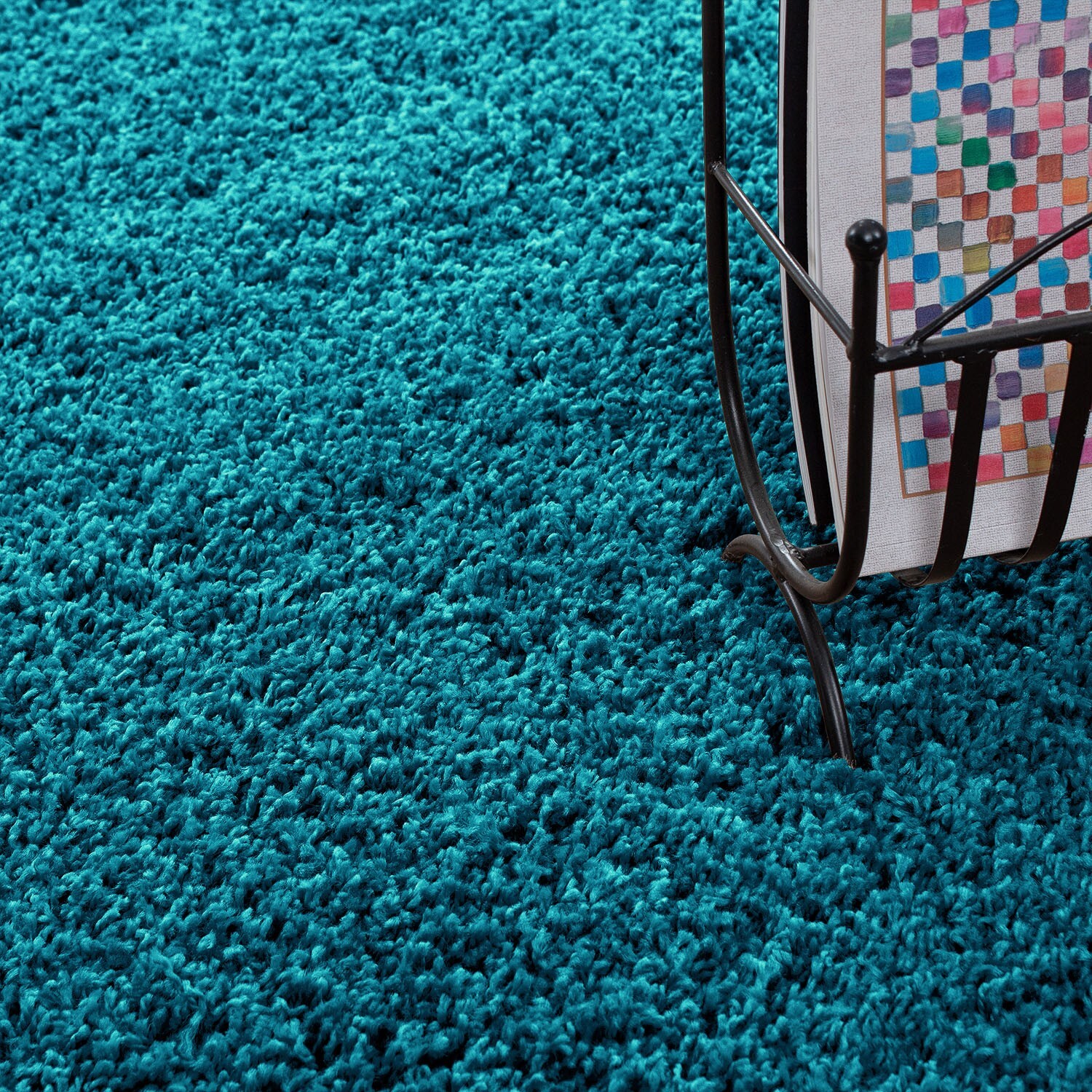 Teal Verona Thick Shaggy Rug close up of the pile Rugstars UK